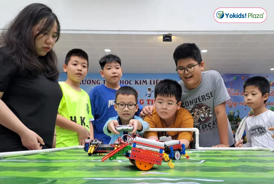 Robot STEM Là Gì? Vì Sao Trẻ Em Ngày Càng Yêu Thích? Robot STEM Là Gì? Vì Sao Trẻ Em Ngày Càng Yêu Thích?