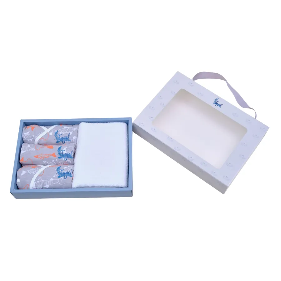 Combo quà tặng mừng đầy tháng hình con cá