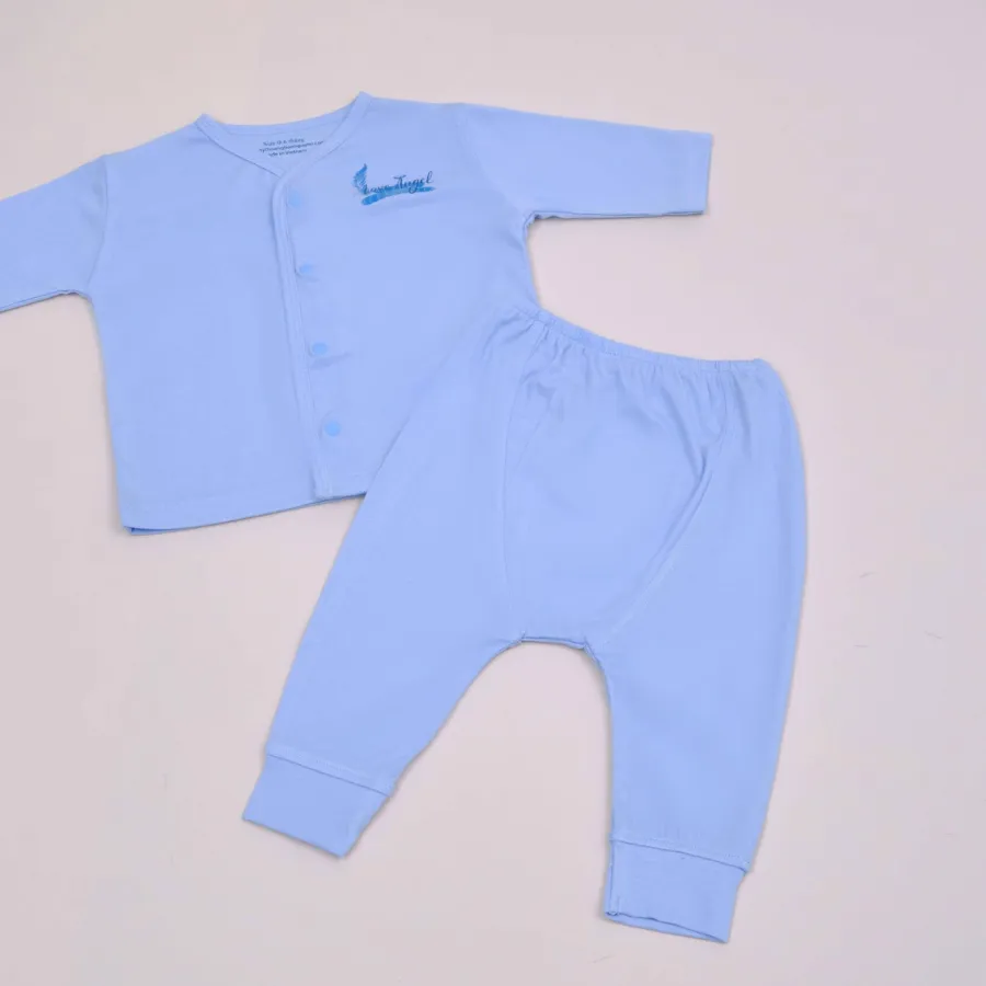 Combo quà tặng mừng đầy tháng mây mềm 0-6 tháng