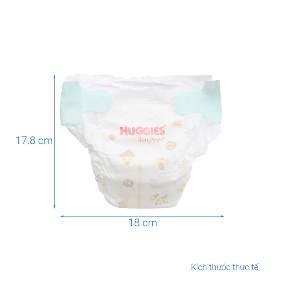 Tã dán Huggies Skin Perfect size NB 70 miếng (Dưới 5 kg) giao bao bì ngẫu nhiên