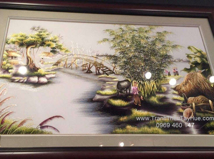 Tranh thêu phong cảnh làng quê