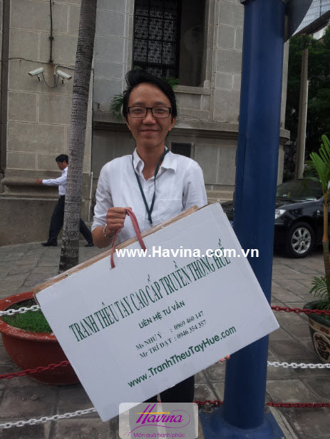 Tranh thêu chữ an