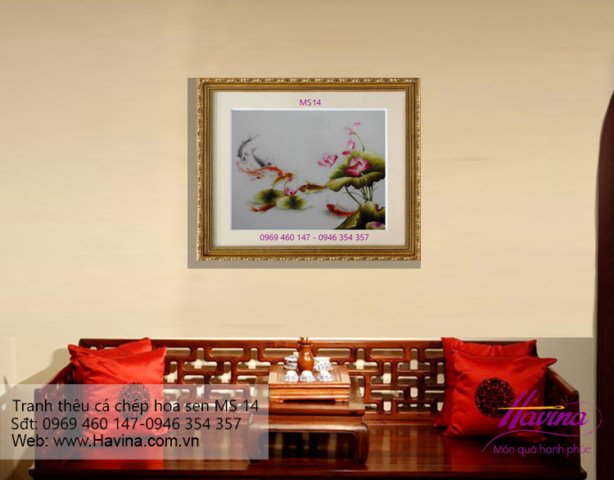 tranh thêu cá chép hoa sen treo phòng khách