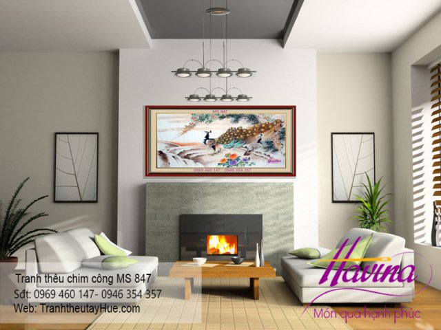 Tranh thêu chim công treo phòng khách