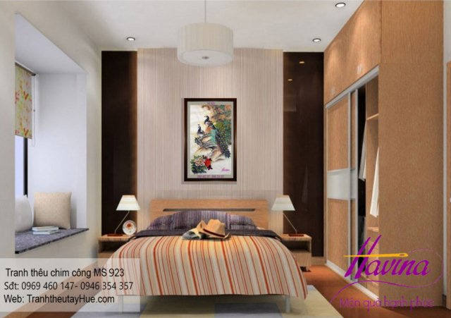 Tranh thêu chim công treo phòng khách