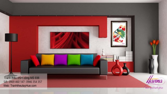 Tranh thêu chim công treo phòng khách