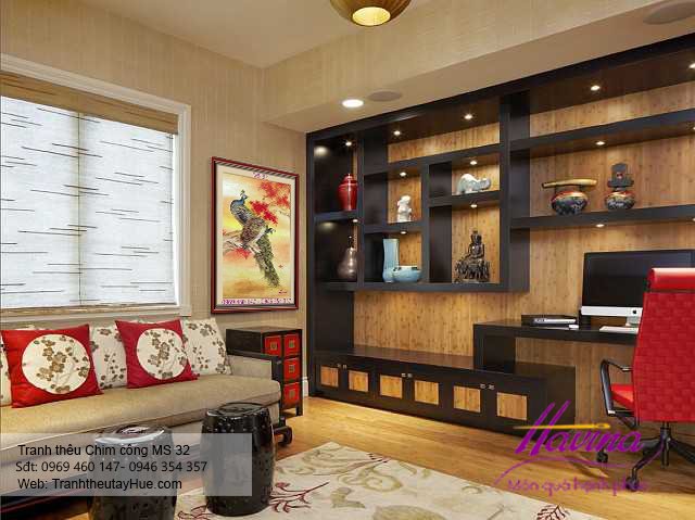 Tranh thêu chim công treo phòng khách