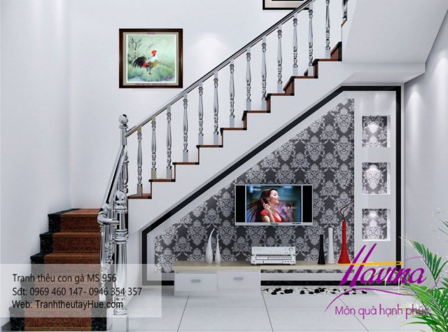 Tranh thêu con gà treo phòng khách