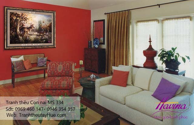 Tranh thêu con nai treo phòng khách