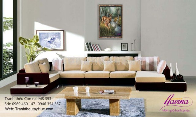Tranh thêu con nai treo phòng khách