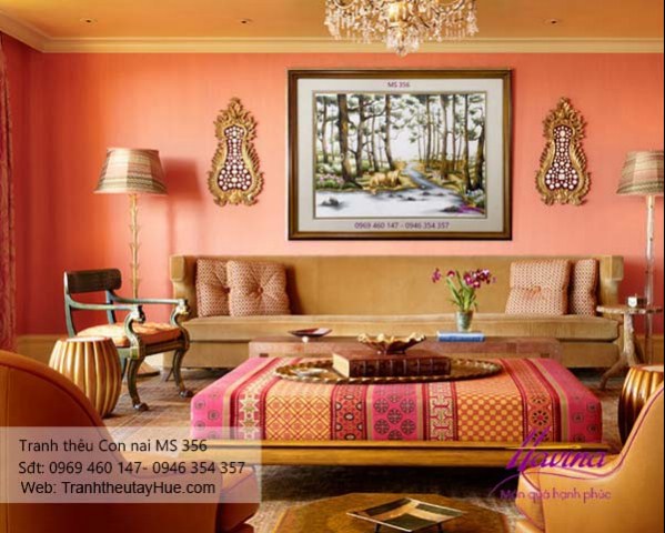 Tranh thêu con nai treo phòng khách