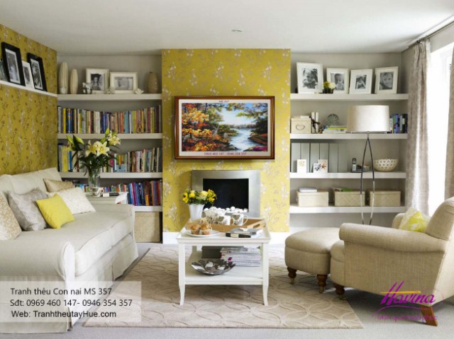 Tranh thêu con nai treo phòng khách