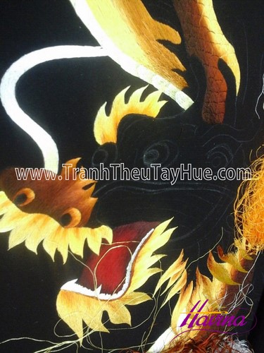 Tranh thêu con Rồng mã số 701 sắp hoàn thành Tranh thêu con Rồng mã số 701 sắp hoàn thành