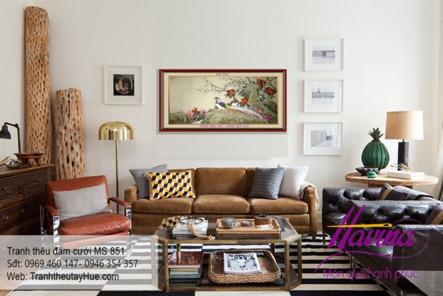 Tranh thêu tặng đám cưới treo phòng khách