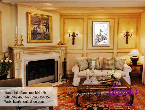 Tranh thêu tặng đám cưới treo phòng khách