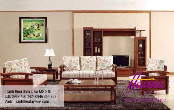 Tranh thêu tặng đám cưới treo phòng khách