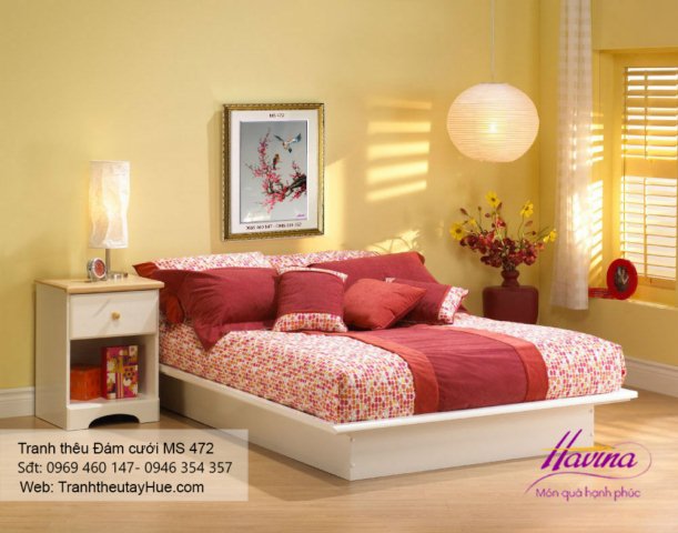 Tranh thêu tặng đám cưới treo phòng khách