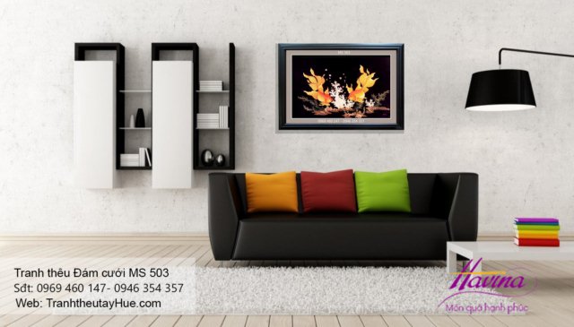 Tranh thêu tặng đám cưới treo phòng khách