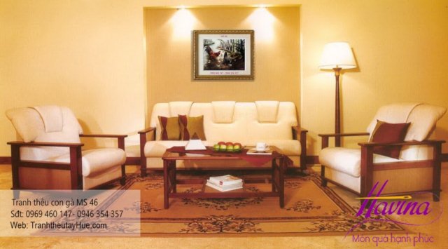 Tranh thêu con gà treo phòng khách