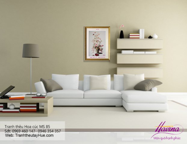 Tranh thêu hoa cúc treo phòng khách