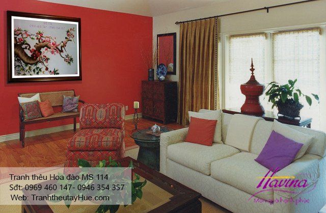 Tranh thêu hoa đào treo phòng khách
