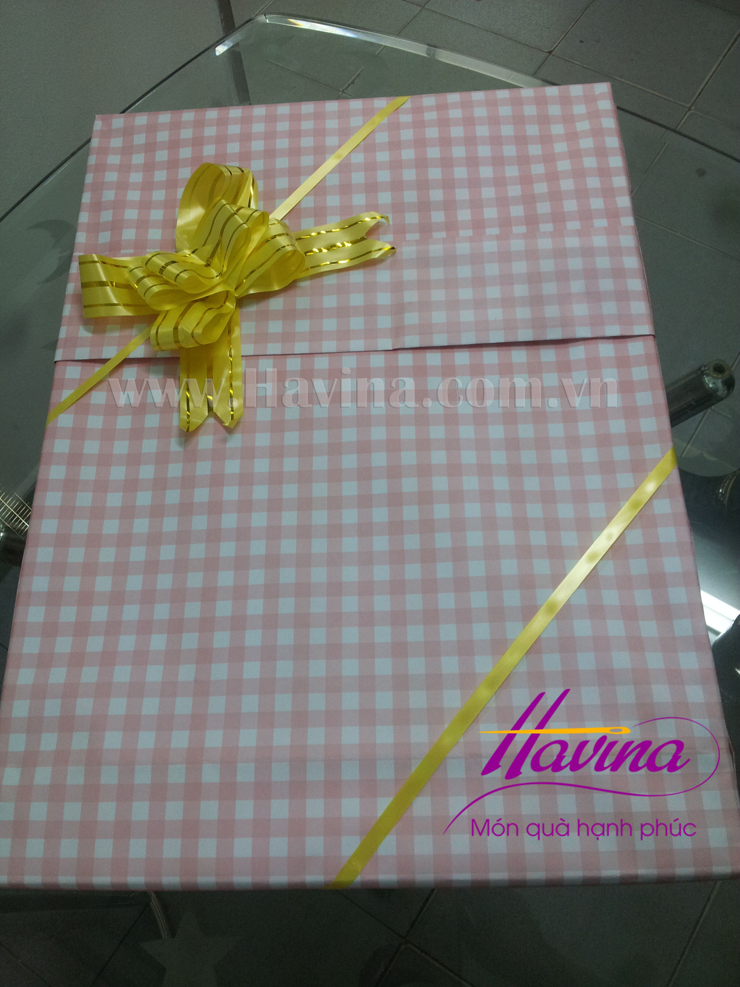 Quà đã gói xong và sẳn sàng đem đến tận tay khách hàng