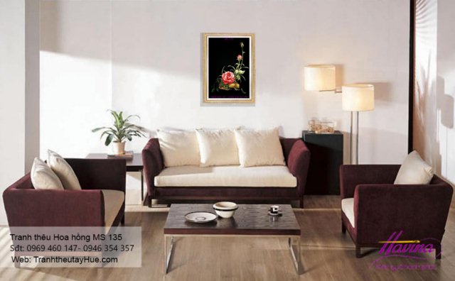 Tranh thêu hoa hồng treo phòng khách