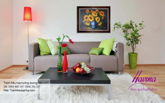 Tranh thêu hoa hướng dương treo phòng khách