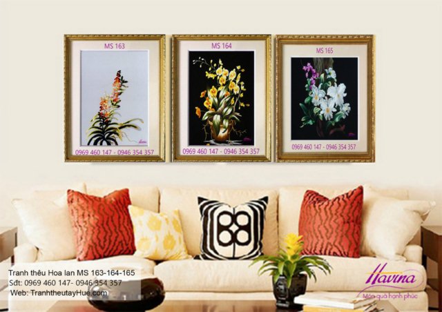 Tranh thêu hoa lan treo phòng khách