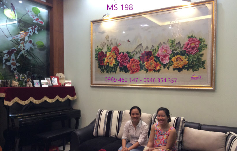 Tranh thêu hoa mẫu đơn 9 bông treo phòng khách Tranh thêu hoa mẫu đơn 9 bông treo phòng khách