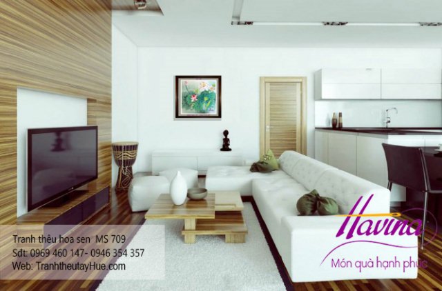 Tranh thêu hoa sen treo phòng khách