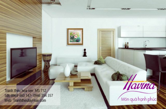 Tranh thêu hoa sen treo phòng khách