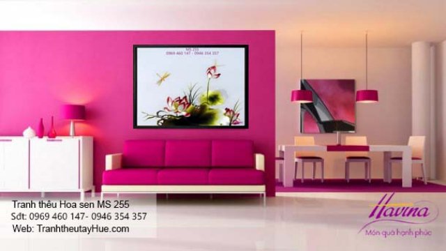 Tranh thêu hoa sen treo phòng khách