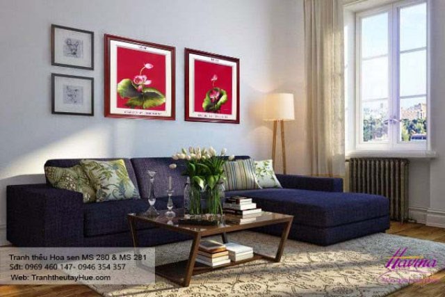 Tranh thêu hoa sen treo phòng khách