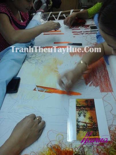 Tranh thêu cành tre mã số 2013 được 3 ngày Tranh thêu cành tre mã số 2013 được 3 ngày