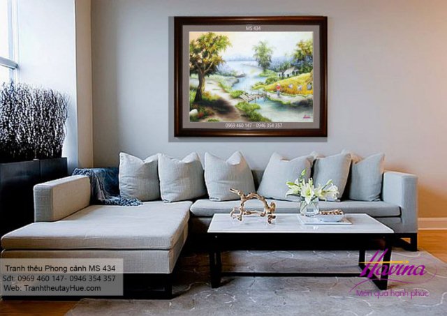 Tranh thêu phong cảnh làng quê treo phòng khách