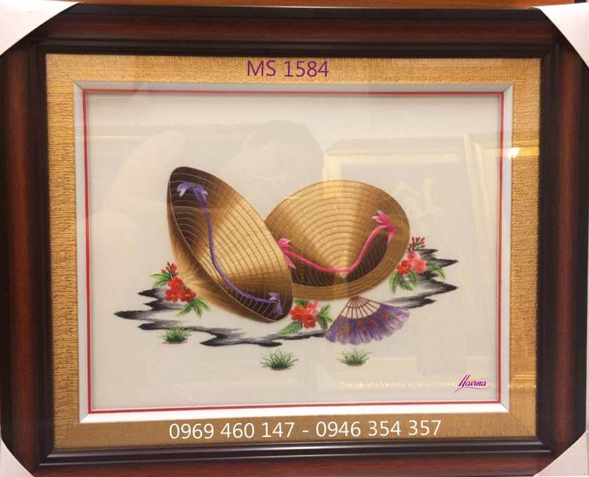 Tranh thêu đôi nón món quà tặng ý nghĩa cho người Nhật Tranh thêu đôi nón món quà tặng ý nghĩa cho người Nhật