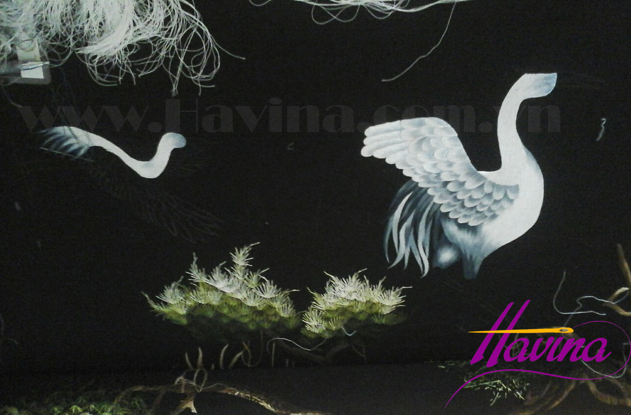 Quá trình thêu tác phẩm tranh thêu tùng hạc của anh Triều