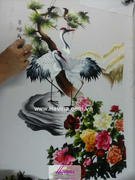 Quá trình thêu tác phẩm tranh thêu tùng hạc mẫu đơn
