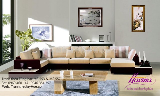 Tranh thêu tùng hạc diên niên treo phòng khách