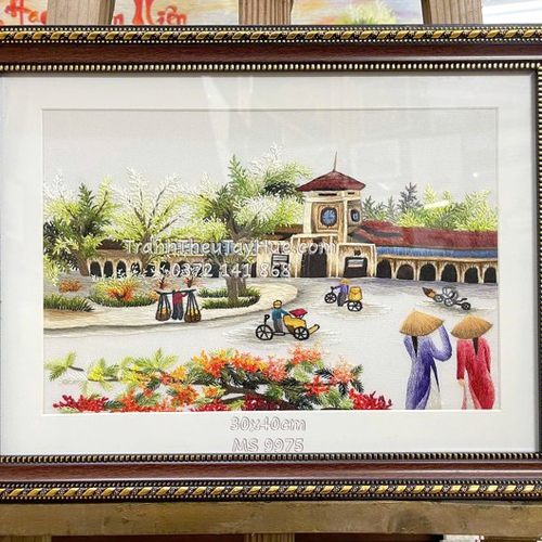 Tranh thêu Chợ Bến Thành ms 9975