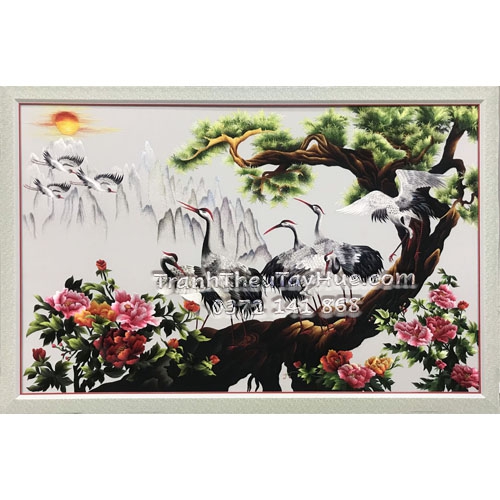 Người Mạng Mộc Nên Chọn Tranh Thêu Gì Để Thu Hút May Mắn?