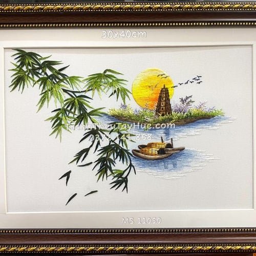 Tranh thêu Chùa Linh Mụ - Huế ms 11050