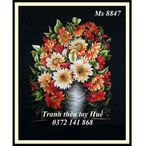 Tranh thêu hoa hướng dương Sắc vàng hy vọng giữa không gian sống