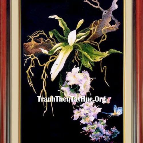 Hoàn Thiện Tranh Thêu Hoa Lan Cho Khách Hàng Đến Từ Nhật Bản
