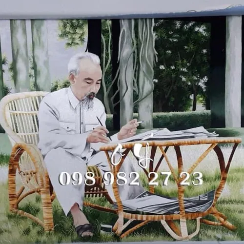 Tranh thêu chân dung Bác Hồ tặng lãnh đạo
