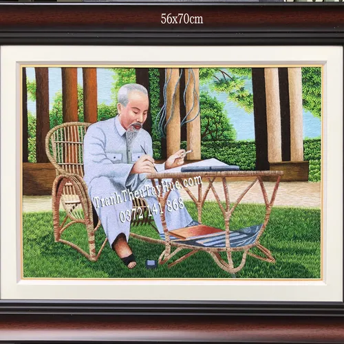 Tranh thêu chân dung Bác Hồ
