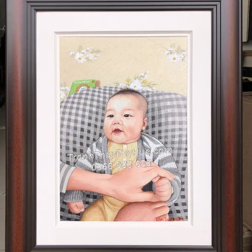 Tranh thêu chân dung con yêu của ba mẹ đến từ khách hàng Cao Bằng