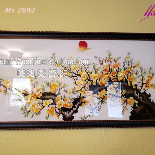 Tranh thêu tay bán ở cửa hàng tphcm MS 2692
