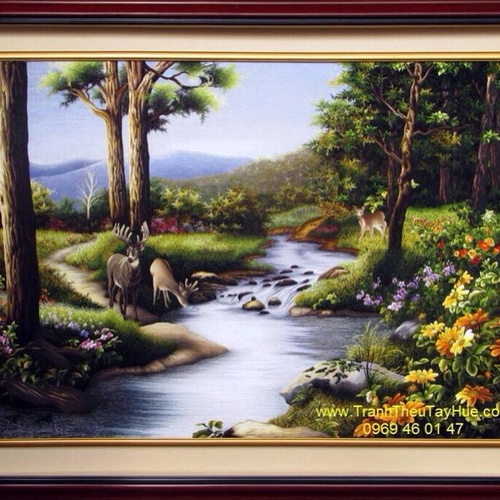Tranh thêu tay truyền thống hươu nai HNV25